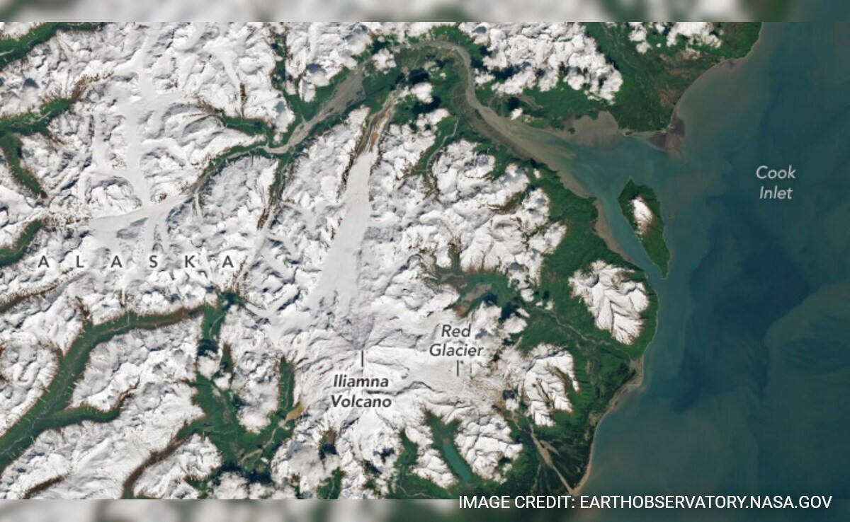 спътник управляван от НАСА наскоро засне изображение на вулкана на