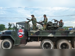 थाईलैंड-कंबोडिया जंग दूसरे दिन भी जारी, 14 की मौत- लाखों का पलायन, UNSC में आज आपात बैठक थाईलैंड-कंबोडिया जंग दूसरे दिन भी जारी, 14 की मौत- लाखों का पलायन, UNSC में आज आपात बैठक