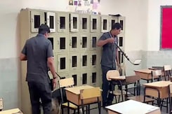 5 Delhi Schools Get Bomb Threats, 10 Such Incidents In 3 Days 5 Delhi Schools Get Bomb Threats, 10 Such Incidents In 3 Days