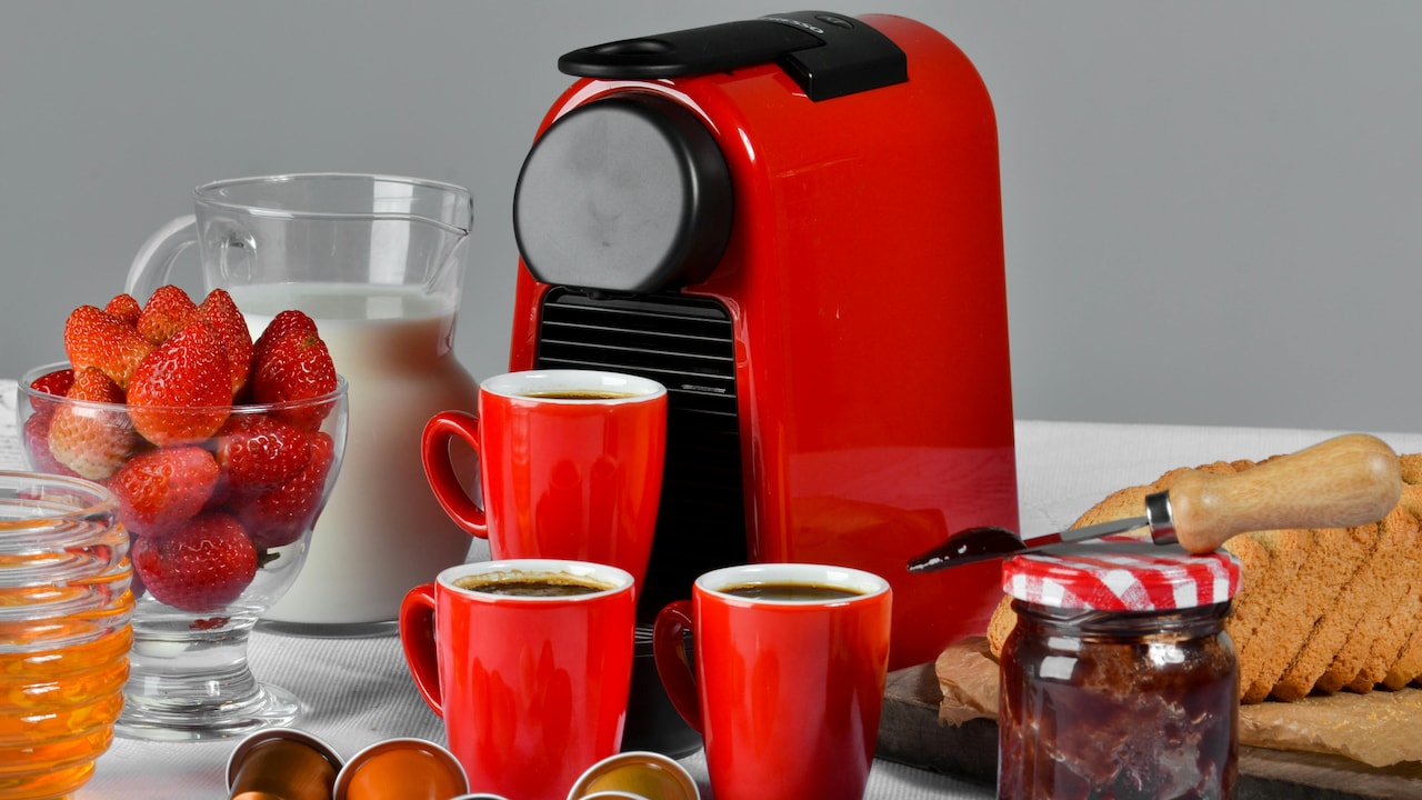 Shop premium coffee makers under 5000 on Flipkart GOAT sale