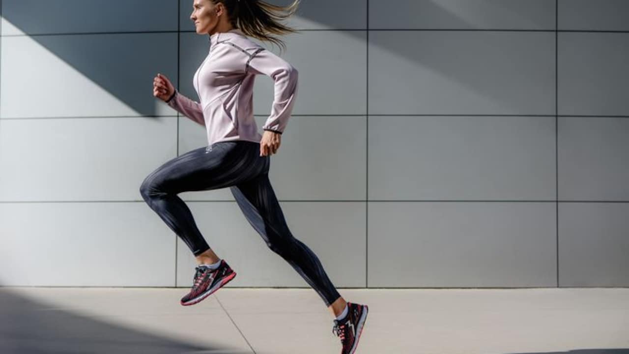 Get top comfortable Leggings for the monsoon season from Flipkart