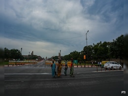Delhi Sees Longest Clean Air Spell This Year As Rain Brings Relief Delhi Sees Longest Clean Air Spell This Year As Rain Brings Relief