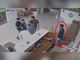 सड़क से नहीं हटाया ऑटो तो चालक को जमकर पीटा, जान बचाने होटल में घुसा तो वहां से भी निकाला बाहर