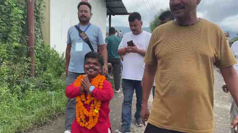 बागेश्वर के लच्छू भाई ने रच दिया इतिहास, BDC चुनाव में शानदार जीत