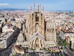World Architecture Day 2025: 10 Architectural Wonders Around The World That Will Leave You In Awe