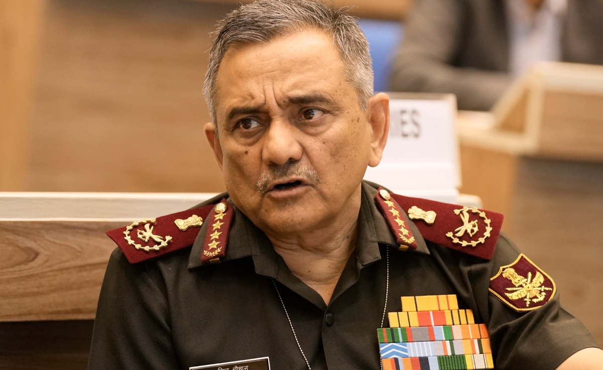 CDS अनिल चौहान ने कहा- अभी भी जारी है 'ऑपरेशन सिंदूर', इस तरह की रक्षा तैयारियों पर दिया जोर