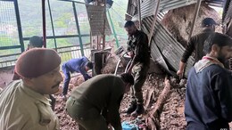 Vaishno Devi Shrine Board To Provide Medical Care To Pilgrims Injured In Landslide