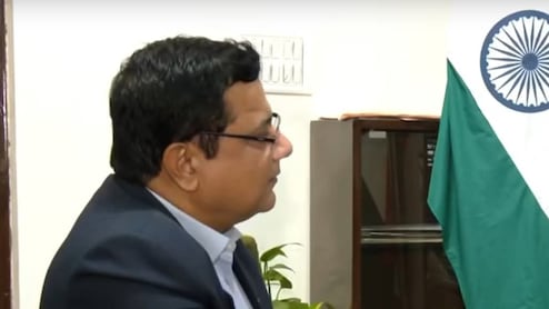 भारत-अमेरिका ट्रेड डील के पहले चरण इलेक्ट्रॉनिक्स-टेलीकॉम सेक्टर को फायदा, ग्लोबल मैन्युफैक्चरिंग हब बनेगा
