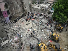 Search On For Survivors Of Pakistan Building Collapse Search On For Survivors Of Pakistan Building Collapse