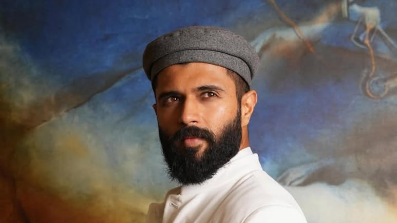 Vijay Deverakonda Diagnosed With Dengue Ahead Of <i>Kingdom</i> Release, To Be Discharged Soon