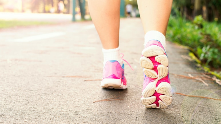 Aiming For 7000 Steps A Day? Here's How To Achieve It