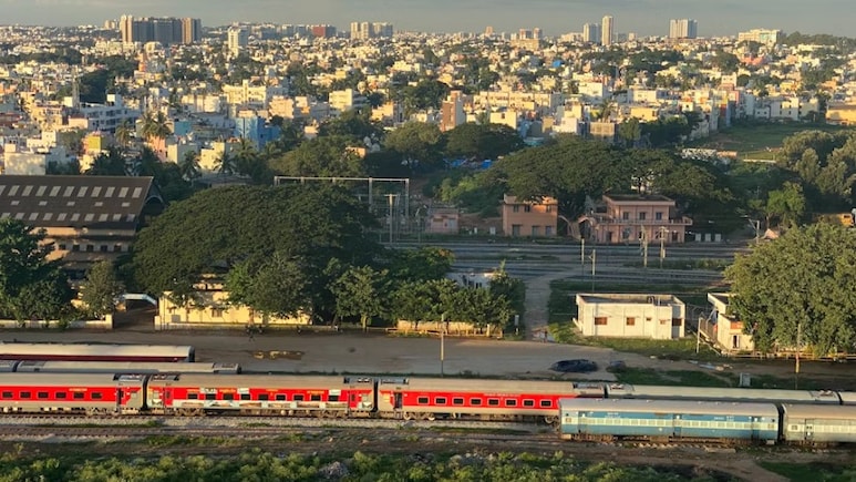 Canadian Slams Bengaluru Landlord's Rs 23 Lakh Security Demand For 4BHK: "Greediest In The World" Canadian Slams Bengaluru Landlord's Rs 23 Lakh Security Demand For 4BHK: "Greediest In The World"