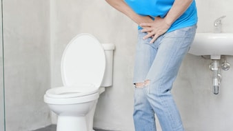 सफर के दौरान UTI से रहते हैं परेशान, तो डॉक्टर द्वारा बताए इस घरेलू उपाय को एक बार जरूर आजमाएं