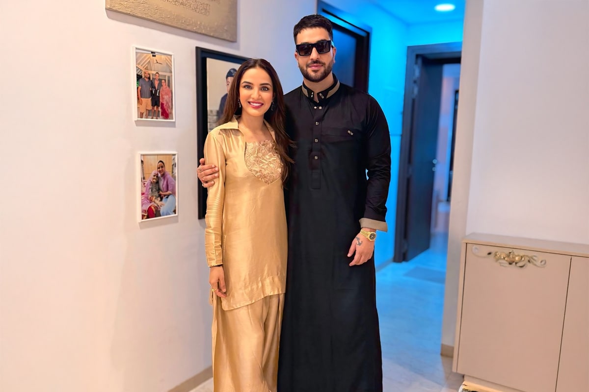 Jasmin Bhasin On Moving In With Beau Aly Goni: "We Decided to Give It a Try..."