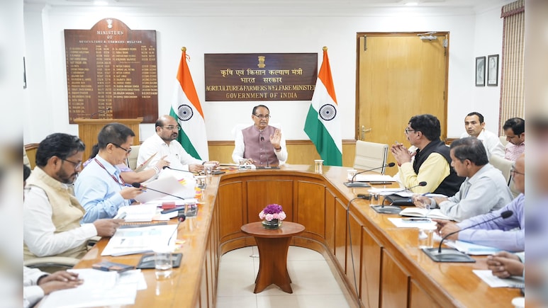बायोस्टिमुलेंट की सेल पर शिवराज सिंह हुए गर्म, बोले, किसानों के साथ नहीं होगा धोखा...
