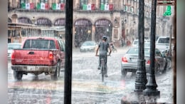 Mumbai Rain: मुंबईत मुसळधार! अंधेरी सबवेला नदीचं रुप, लोकलची स्थिती काय? वाचा सर्व अपडेट्स
