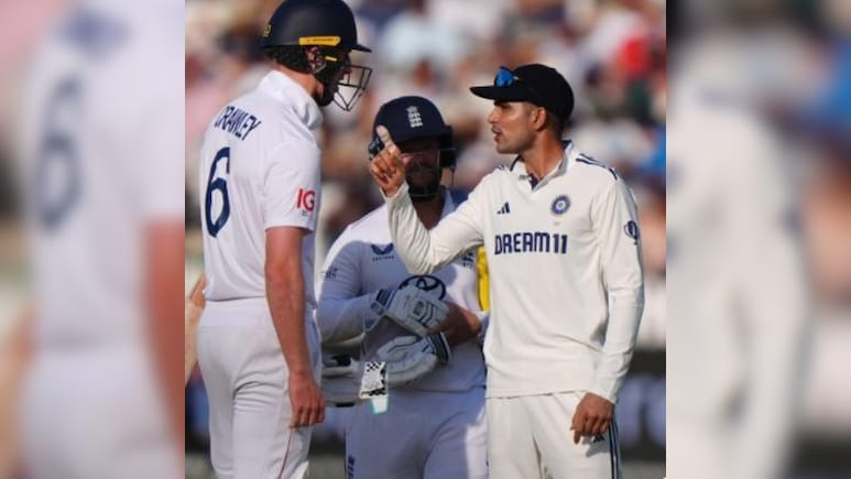 IND vs ENG, 4th Test: "इंग्लैंड के बल्लेबाजों ने जो किया वह खेल भावना नहीं था.." शुभमन गिल ने तोड़ी चुप्पी IND vs ENG, 4th Test: "इंग्लैंड के बल्लेबाजों ने जो किया वह खेल भावना नहीं था.." शुभमन गिल ने तोड़ी चुप्पी