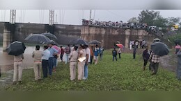 MP Flood: सीहोर में पिकनिक मनाने गया परिवार तेज बहाव में बहा, तीन सदस्य लापता व डैम में डूबे दो छात्र