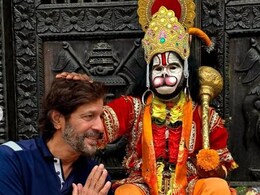 चंकी पांडे पहुंचे पशुपतिनाथ मंदिर, सावन के महीने में लिया महादेव का आशीर्वाद चंकी पांडे पहुंचे पशुपतिनाथ मंदिर, सावन के महीने में लिया महादेव का आशीर्वाद