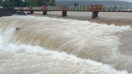 Kolhapur Rain News: कोल्हापुरात मुसळधार! राधानगरी 100 टक्के भरलं, 44 बंधारे पाण्याखाली