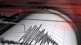 Delhi Earthquake: 2 दिवसांमध्ये दुसऱ्यांदा हादरली दिल्ली, राजधानीत जाणवले भूकंपाचे धक्के!
