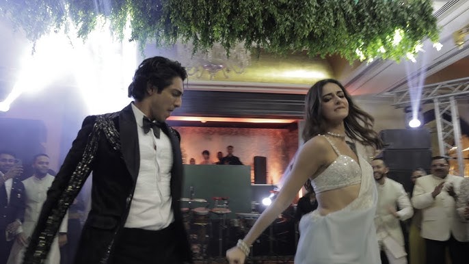 When Ahaan Panday Grooved To <i>Saat Samundar Par</i> With Cousin Ananya Panday