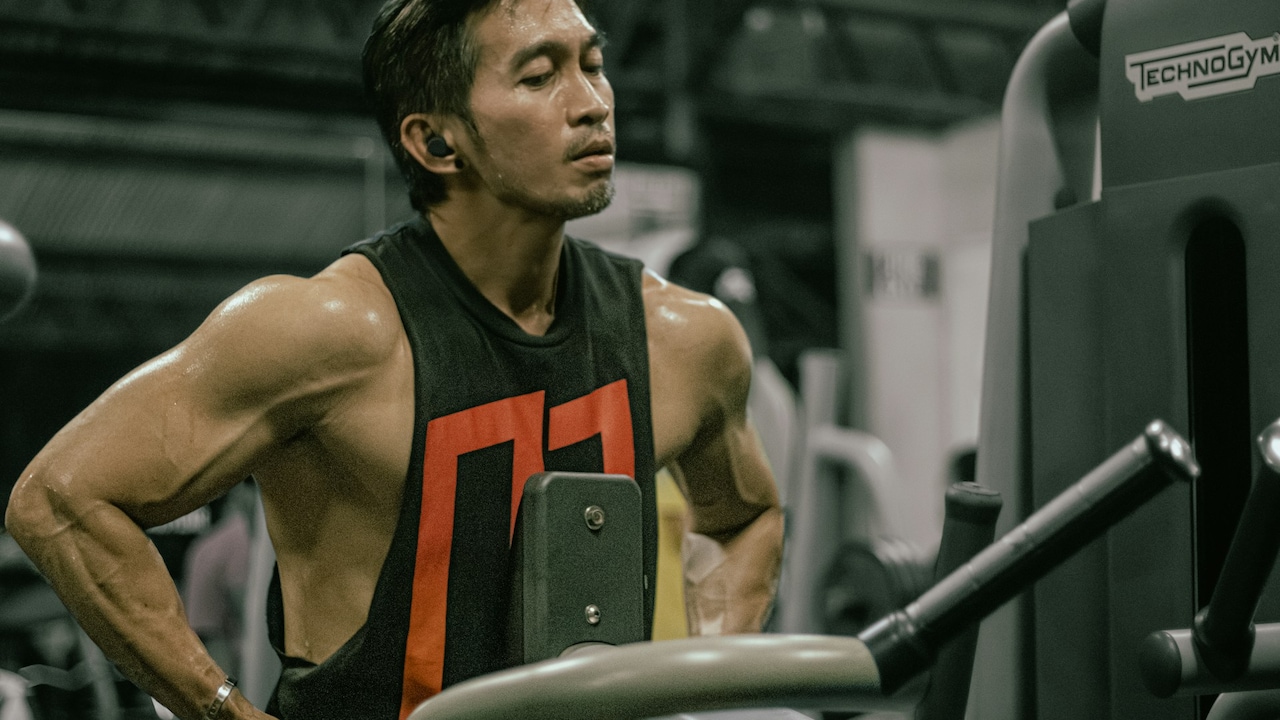5 High-Performance Sports Vests Under ₹1,500 That Ensure You Stay Cool On Myntra Sale