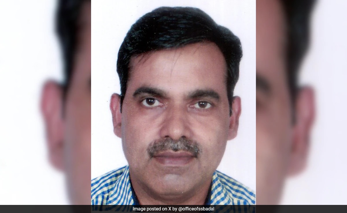 Чандигарх Известният моден дизайнер и съсобственикът на шоурума Санджай Верма