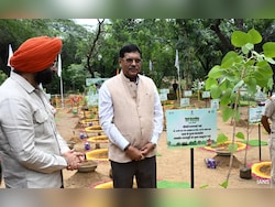 Chief Justice BR Gavai Joins Delhi Government&#039;s Plantation Drive