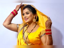 500 से 1000 में हरियाली तीज पर बेहद खूबसूरत नजर आ सकती हैं आप, लुक को देखकर तारीफ करते रह जाएंगे लोग 500 से 1000 में हरियाली तीज पर बेहद खूबसूरत नजर आ सकती हैं आप, लुक को देखकर तारीफ करते रह जाएंगे लोग