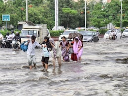 Rajasthan Rain Alert: राजस्थान में आफत का रूप ले रहा मानसून! सड़कें बनीं दरियां, IMD ने जारी किया 21 जिलों में बारिश का डबल अलर्ट Rajasthan Rain Alert: राजस्थान में आफत का रूप ले रहा मानसून! सड़कें बनीं दरियां, IMD ने जारी किया 21 जिलों में बारिश का डबल अलर्ट