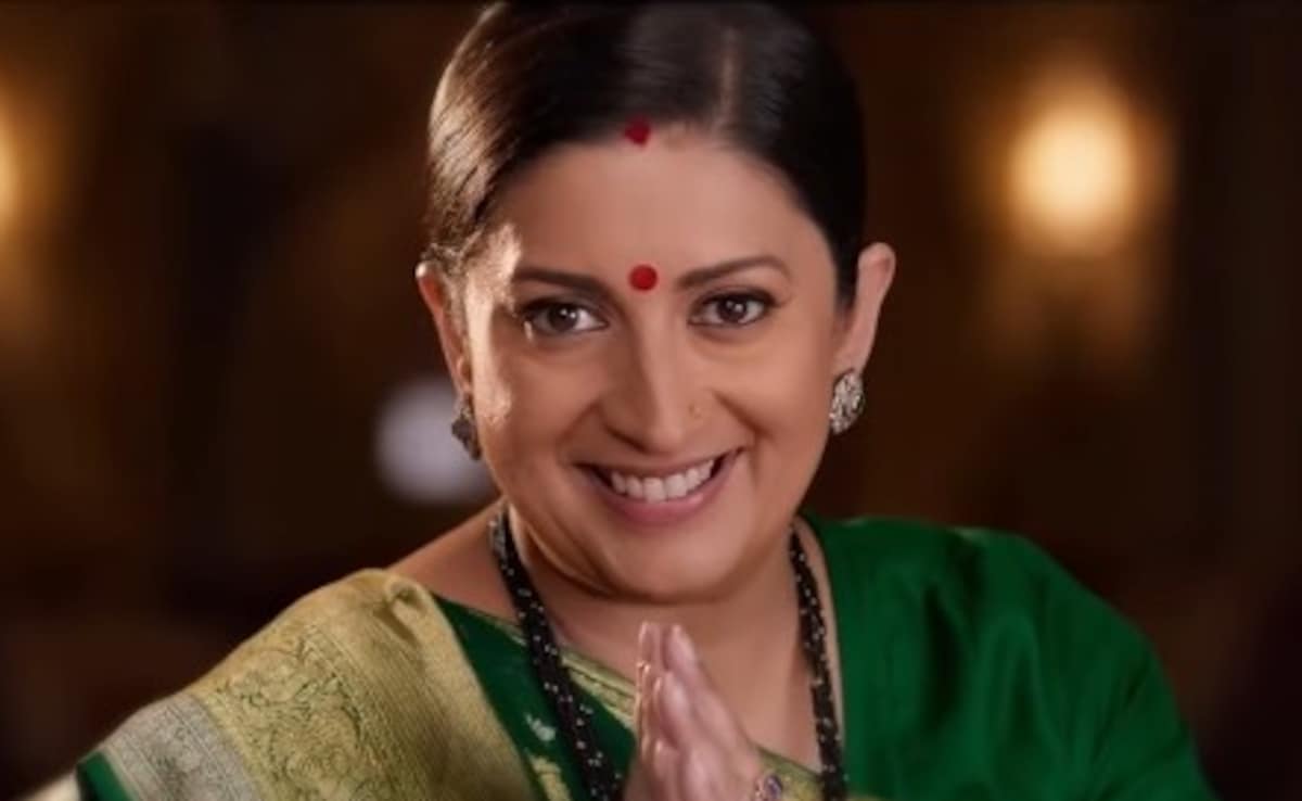 Kyunki Saas Bhi Kabhi Bahu Thi Reboot: Smriti Irani Returns As Tulsi Virani, Talks About Family And Values In New Promo