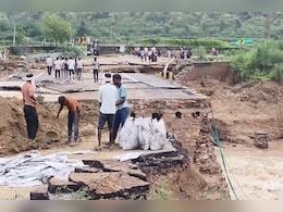 राजस्थान-मध्यप्रदेश के बीच संपर्क टूटा, सवाई माधोपुर में दीवार पकड़कर टूटी पुलिया पार कर रहे लोग