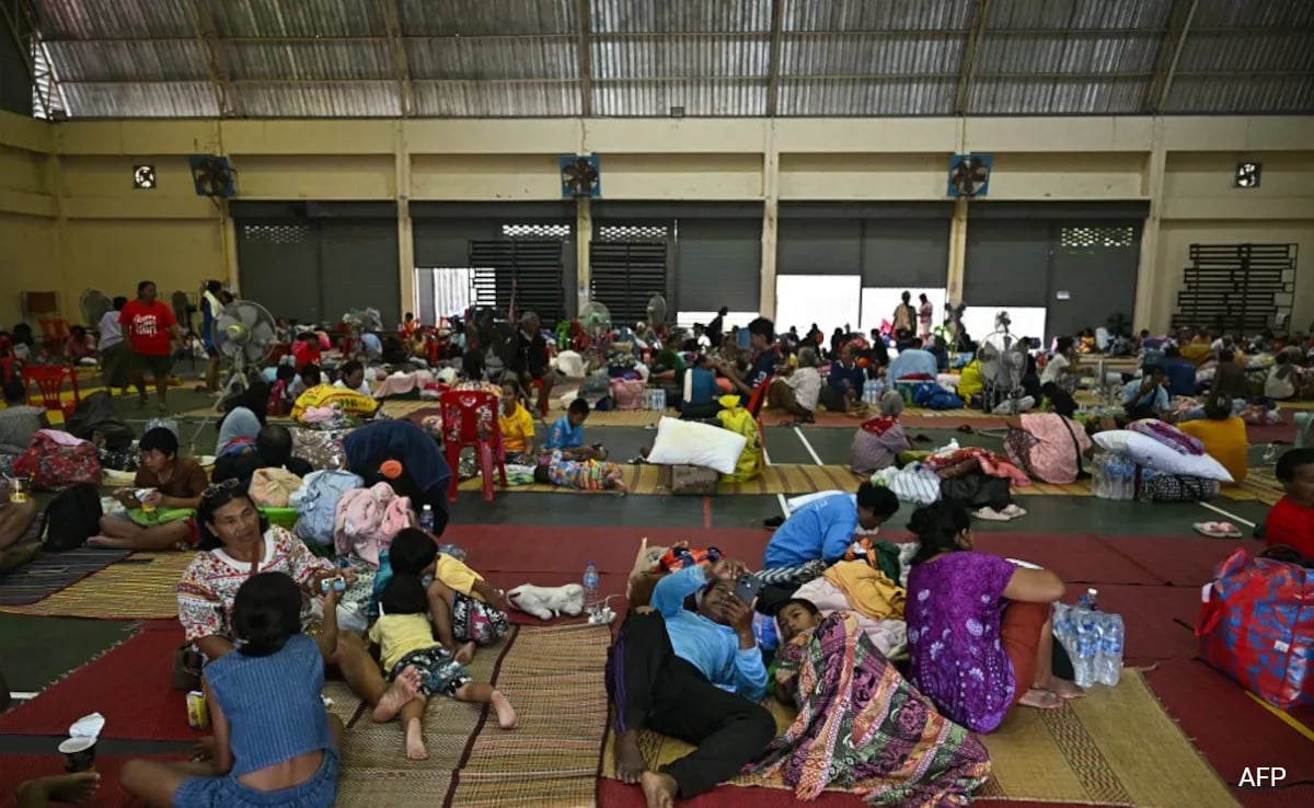 действащият министър председател на Тайланд Фумтам Вечаячай предупреди петък че трансграничните