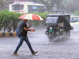 Rajasthan Rain: राजस्थान में थमा बारिश का दौर, बाढ़ जैसे हालात बरकरार; 5 जिलों में येलो अलर्ट जारी Rajasthan Rain: राजस्थान में थमा बारिश का दौर, बाढ़ जैसे हालात बरकरार; 5 जिलों में येलो अलर्ट जारी