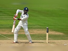 रविंद्र जडेजा ने रचा इतिहास, लॉर्ड्स में सौरभ गांगुली की बराबरी कर ये कारनामा करने वाले तीसरे भारतीय बने रविंद्र जडेजा ने रचा इतिहास, लॉर्ड्स में सौरभ गांगुली की बराबरी कर ये कारनामा करने वाले तीसरे भारतीय बने