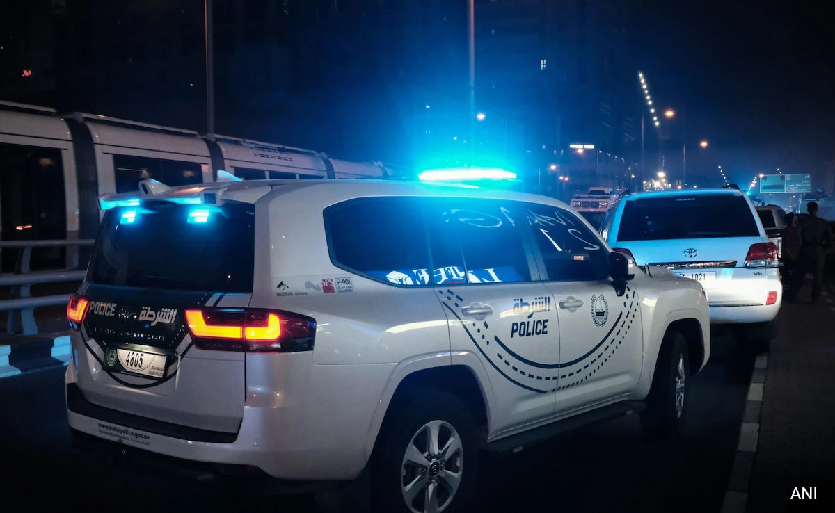 Индийската жена умира след дома на ОАЕ да се запали по време на „Специален ритуал“ 