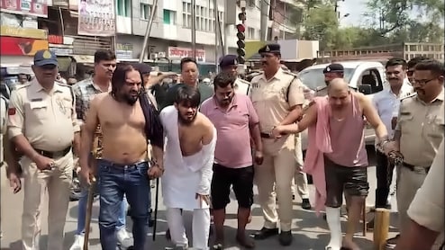 Court Orders Probe After Cops Parade Bhopal Gangster, 'Shave His Head'