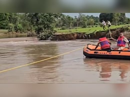 छतरपुर में दर्दनाक हादसा: खेत के पोखर में डूबे सगे तीन भाई-बहन, मौत से गांव में मातम छतरपुर में दर्दनाक हादसा: खेत के पोखर में डूबे सगे तीन भाई-बहन, मौत से गांव में मातम