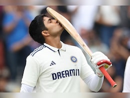 ओवल में शुभमन गिल का डबल धमाल, सुनील गावस्कर का 'महारिकॉर्ड' तोड़कर रचा इतिहास ओवल में शुभमन गिल का डबल धमाल, सुनील गावस्कर का 'महारिकॉर्ड' तोड़कर रचा इतिहास