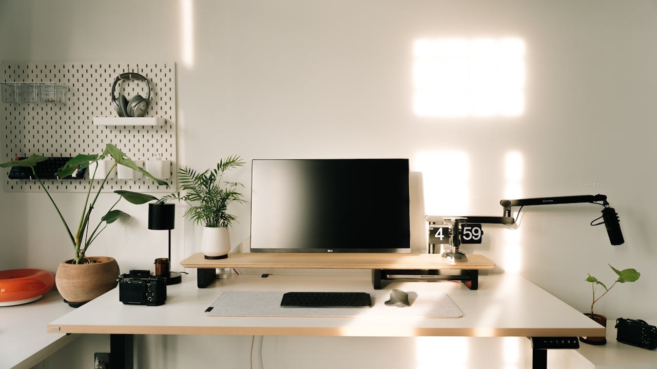 Tech Accessories To Improve Work From Home Setup