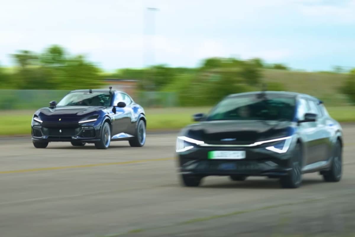 Kia Vs Ferrari