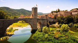 Spain Is Offering A Digital Nomad Visa For Rs 8,000 But There Is One Rule You Must Follow