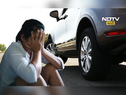 Akola News: गाडीतच अत्याचाराचा प्रयत्न, तरुणीने केला गुप्तांगावर वार, तरी ही त्याने पुढे जे केलं ते...