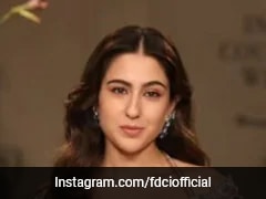 ICW 2025: Sara Ali Khan Closes Aisha Rao's Show In An Earthy-Toned Floral <i>Lehenga</i>
