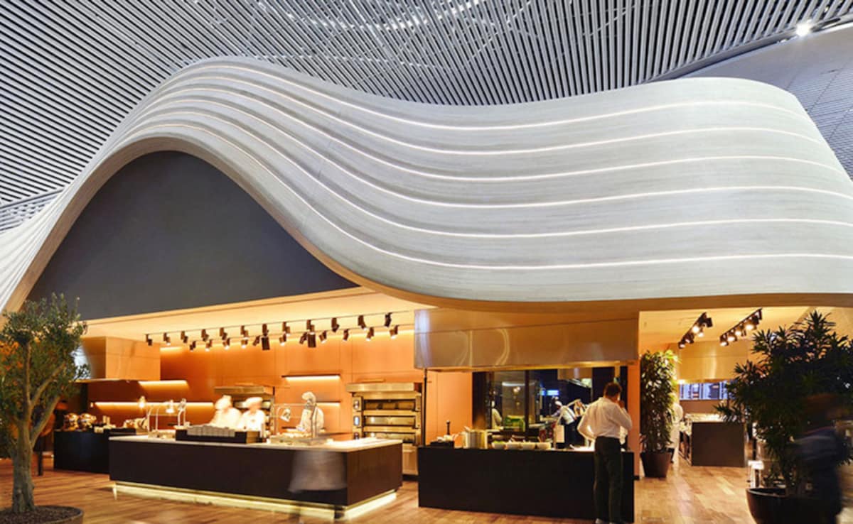 Photo: Courtesy of Turkish Airlines Lounge Business