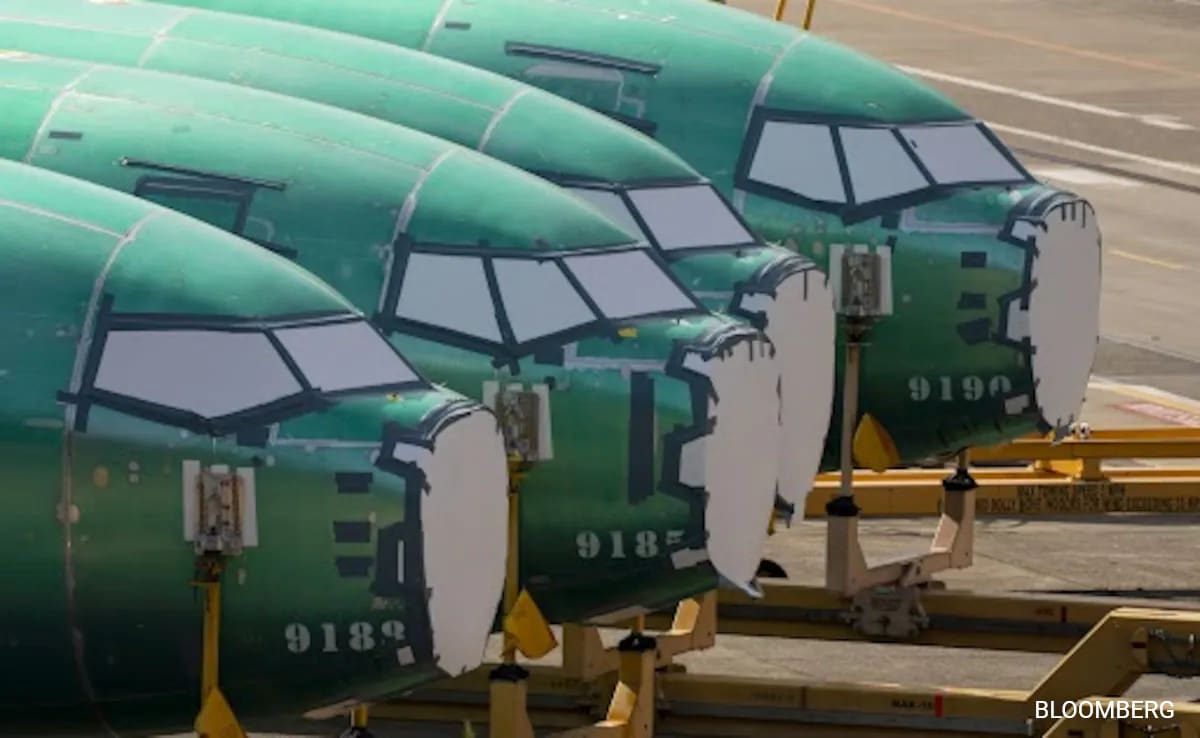 Бангладеш предложи да купи 25 самолета от Boeing Co използвайки