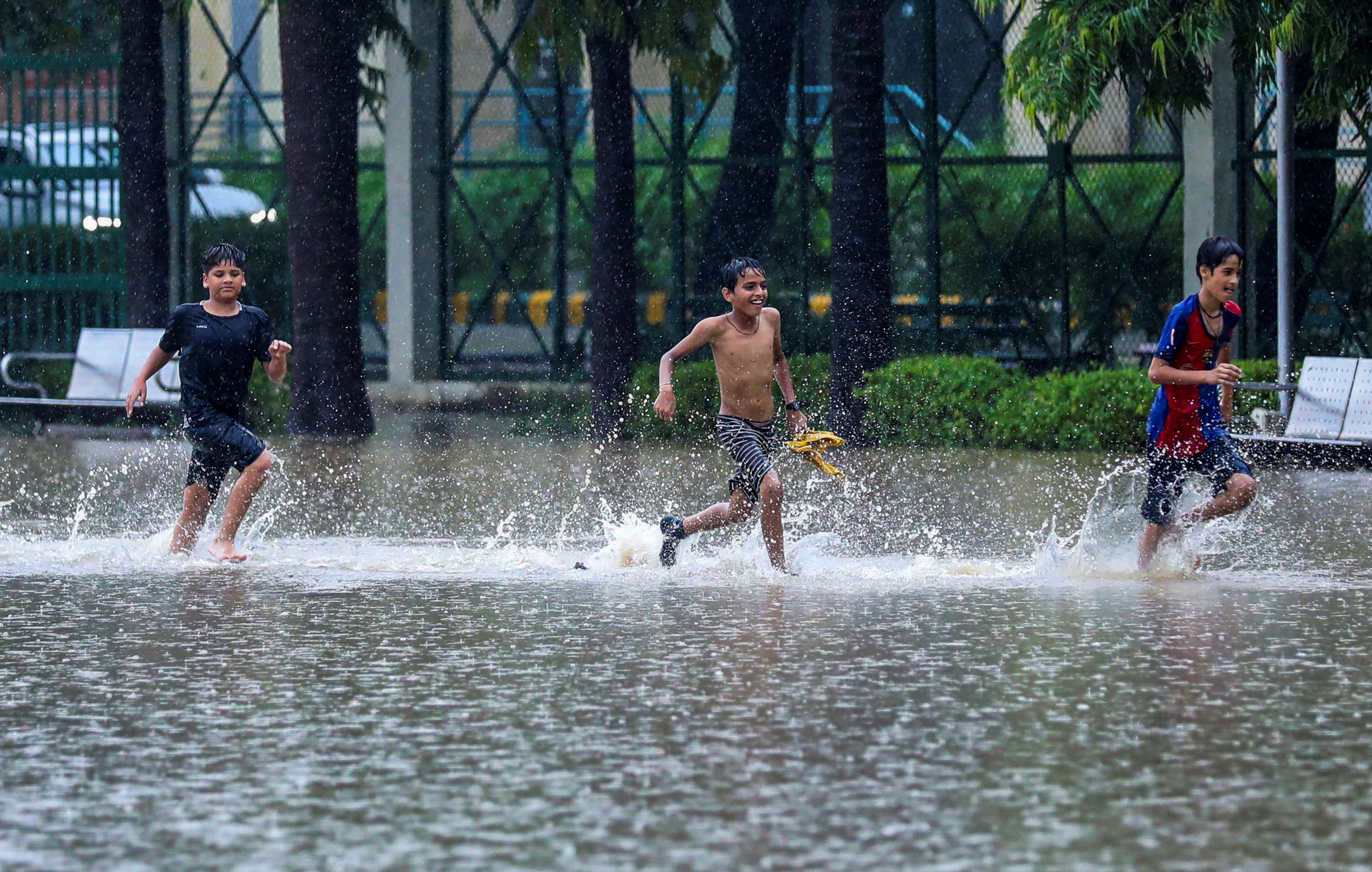 Weather Department Predicts Rain In Delhi Till August 3