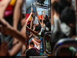 Indian Railways Reacts to Viral Pic Of Overcrowded Sleeper Coach: "Needs To Be Enquired Immediately" Indian Railways Reacts to Viral Pic Of Overcrowded Sleeper Coach: "Needs To Be Enquired Immediately"