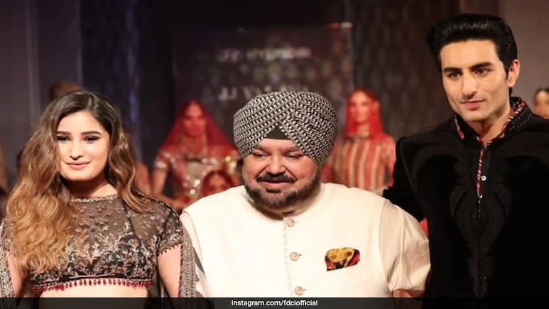 NDTV Exclusive: JJ Valaya Sums Up Indian Fashion In 3 Words, "Details, Details...Details" NDTV Exclusive: JJ Valaya Sums Up Indian Fashion In 3 Words, "Details, Details...Details"